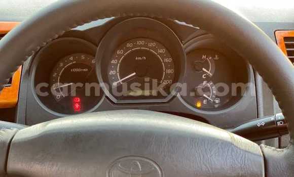 Buy Used Toyota Hiluxe Revo White Car in Beitbridge in Matabeleland South Buy Used Toyota Hiluxe Revo White Car in Beitbridge in Matabeleland South