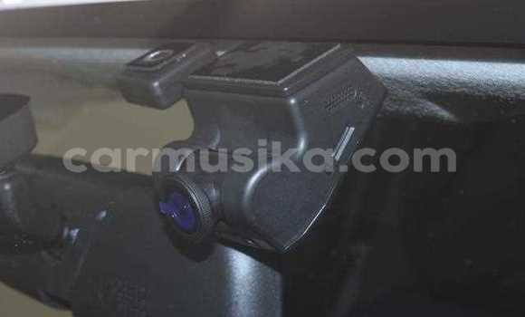 Buy Used Toyota Hilux White Car in Beitbridge in Matabeleland South Buy Used Toyota Hilux White Car in Beitbridge in Matabeleland South