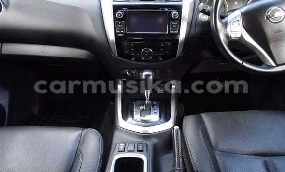 Nunua Ilio tumika Nissan Navara Nyekundu Gari ndani ya Beitbridge nchini Matabeleland Kusini Nunua Ilio tumika Nissan Navara Nyekundu Gari ndani ya Beitbridge nchini Matabeleland Kusini