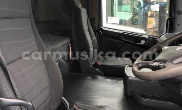 Tenga Tsaru Scania R420 Chena Rori in Beitbridge in Matabeleland South Tenga Tsaru Scania R420 Chena Rori in Beitbridge in Matabeleland South