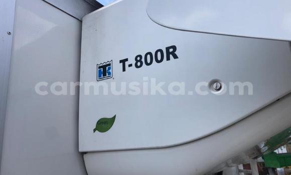 Acheter Occasion Utilitaire Scania R420 Blanc à Beitbridge, Matabeleland South Acheter Occasion Utilitaire Scania R420 Blanc à Beitbridge, Matabeleland South