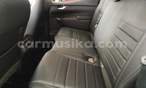 Tenga Tsaru Mercedes‒Benz X-klasse Concept Tsvuku Mota in Beitbridge in Matabeleland South Tenga Tsaru Mercedes‒Benz X-klasse Concept Tsvuku Mota in Beitbridge in Matabeleland South