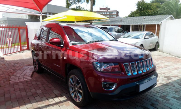 Acheter Occasion Voiture Jeep Compass Rouge à Beitbridge, Matabeleland South Acheter Occasion Voiture Jeep Compass Rouge à Beitbridge, Matabeleland South