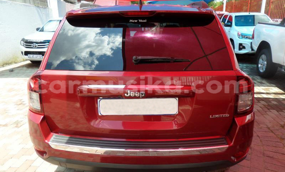 Acheter Occasion Voiture Jeep Compass Rouge à Beitbridge, Matabeleland South Acheter Occasion Voiture Jeep Compass Rouge à Beitbridge, Matabeleland South