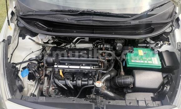 Nunua Ilio tumika Kia Rio Nyeupe Gari ndani ya Beitbridge nchini Matabeleland Kusini Nunua Ilio tumika Kia Rio Nyeupe Gari ndani ya Beitbridge nchini Matabeleland Kusini