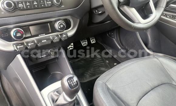 Nunua Ilio tumika Kia Rio Nyeupe Gari ndani ya Beitbridge nchini Matabeleland Kusini Nunua Ilio tumika Kia Rio Nyeupe Gari ndani ya Beitbridge nchini Matabeleland Kusini