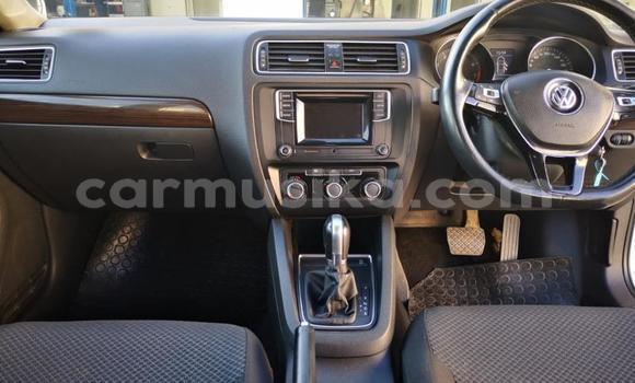 Buy Used Volkswagen Jetta White Car in Beitbridge in Matabeleland South Buy Used Volkswagen Jetta White Car in Beitbridge in Matabeleland South