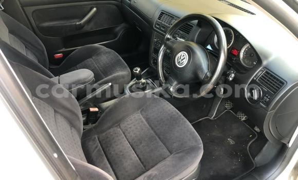 Acheter Occasion Voiture Volkswagen Jetta Gris à Beitbridge, Matabeleland South Acheter Occasion Voiture Volkswagen Jetta Gris à Beitbridge, Matabeleland South