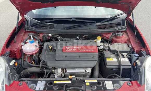 Nunua Ilio tumika Alfa Romeo Giulietta Nyekundu Gari ndani ya Beitbridge nchini Matabeleland Kusini Nunua Ilio tumika Alfa Romeo Giulietta Nyekundu Gari ndani ya Beitbridge nchini Matabeleland Kusini