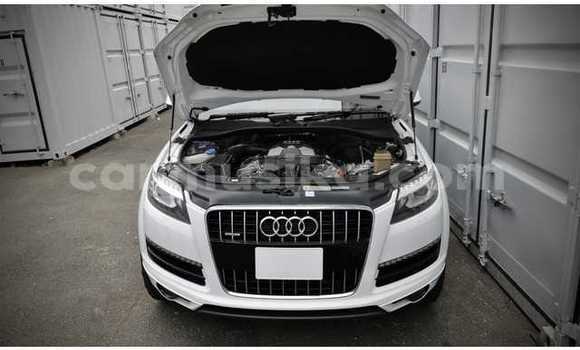 Buy Used Audi Q7 White Car in Beitbridge in Matabeleland South Buy Used Audi Q7 White Car in Beitbridge in Matabeleland South