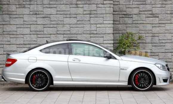 Acheter Occasion Voiture Mercedes‒Benz C-klasse AMG Gris à Beitbridge, Matabeleland South Acheter Occasion Voiture Mercedes‒Benz C-klasse AMG Gris à Beitbridge, Matabeleland South