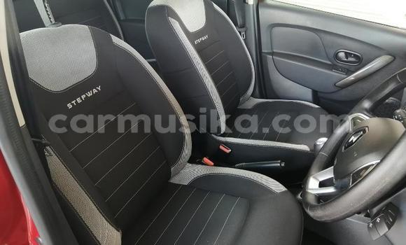 Acheter Occasion Voiture Renault Sandero Rouge à Beitbridge, Matabeleland South Acheter Occasion Voiture Renault Sandero Rouge à Beitbridge, Matabeleland South