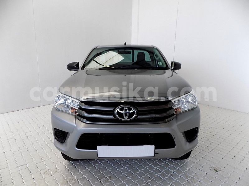 Big with watermark toyota hilux matabeleland south beitbridge 20254