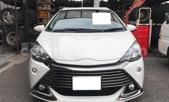 Tenga Tsaru Toyota Aqua Chena Mota in Beitbridge in Matabeleland South Tenga Tsaru Toyota Aqua Chena Mota in Beitbridge in Matabeleland South