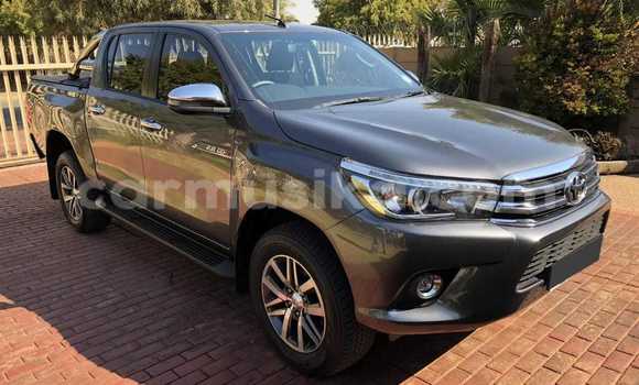 Buy Used Toyota Hilux Silver Car in Beitbridge in Matabeleland South