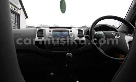 Acheter Occasion Voiture Toyota Hilux Bleu à Beitbridge, Matabeleland South Acheter Occasion Voiture Toyota Hilux Bleu à Beitbridge, Matabeleland South