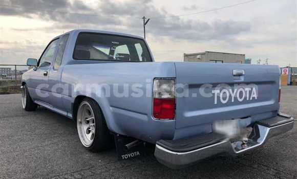 Acheter Occasion Voiture Toyota Hilux Beige à Beitbridge, Matabeleland South Acheter Occasion Voiture Toyota Hilux Beige à Beitbridge, Matabeleland South