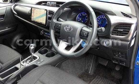 Acheter Occasion Voiture Toyota Hilux Bleu à Beitbridge, Matabeleland South Acheter Occasion Voiture Toyota Hilux Bleu à Beitbridge, Matabeleland South
