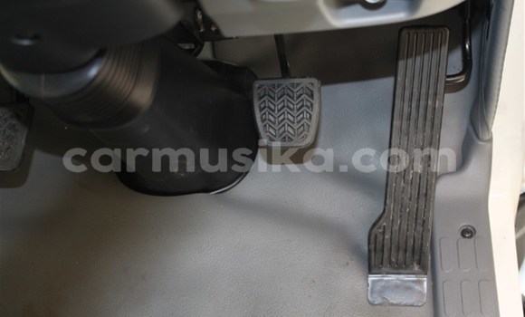 Acheter Occasion Utilitaire Toyota Dyna Blanc à Beitbridge, Matabeleland South Acheter Occasion Utilitaire Toyota Dyna Blanc à Beitbridge, Matabeleland South