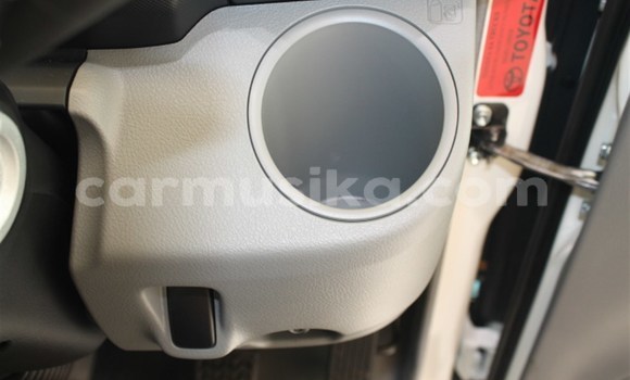 Acheter Occasion Utilitaire Toyota Dyna Blanc à Beitbridge, Matabeleland South Acheter Occasion Utilitaire Toyota Dyna Blanc à Beitbridge, Matabeleland South