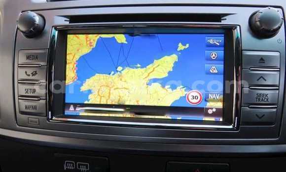 Tenga Tsaru Toyota Hilux Chena Mota in Beitbridge in Matabeleland South Tenga Tsaru Toyota Hilux Chena Mota in Beitbridge in Matabeleland South