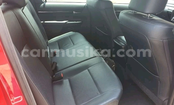 Tenga Tsaru Toyota Hilux Tsvuku Mota in Beitbridge in Matabeleland South Tenga Tsaru Toyota Hilux Tsvuku Mota in Beitbridge in Matabeleland South