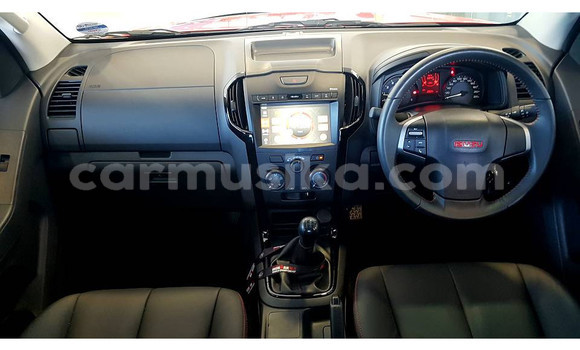 Acheter Occasion Voiture Isuzu KB Rouge à Beitbridge, Matabeleland South Acheter Occasion Voiture Isuzu KB Rouge à Beitbridge, Matabeleland South