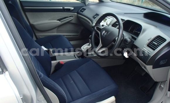 Acheter Occasion Voiture Honda Civic Gris à Beitbridge, Matabeleland South Acheter Occasion Voiture Honda Civic Gris à Beitbridge, Matabeleland South