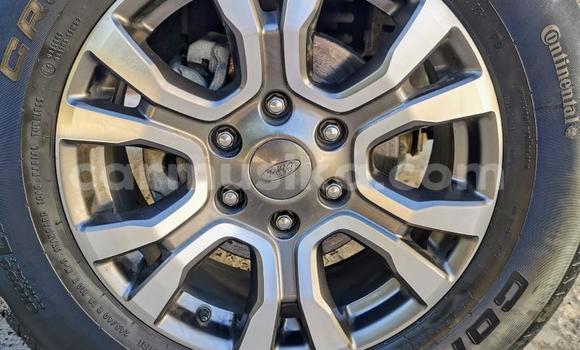 Nunua Ilio tumika Ford Ranger Nyeupe Gari ndani ya Beitbridge nchini Matabeleland Kusini Nunua Ilio tumika Ford Ranger Nyeupe Gari ndani ya Beitbridge nchini Matabeleland Kusini