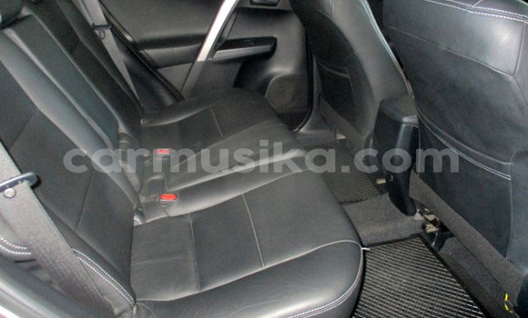 Acheter Occasion Voiture Toyota RAV4 Blanc à Beitbridge, Matabeleland South Acheter Occasion Voiture Toyota RAV4 Blanc à Beitbridge, Matabeleland South