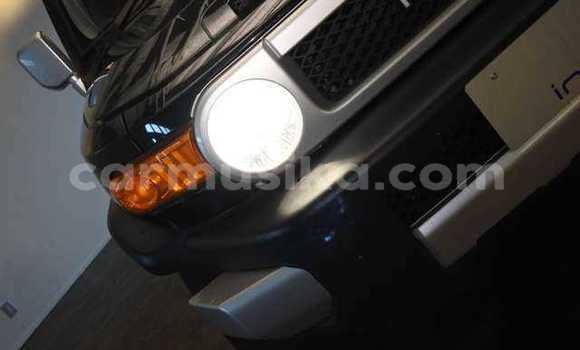 Nunua Ilio tumika Toyota FJ Cruiser Nyeusi Gari ndani ya Beitbridge nchini Matabeleland Kusini