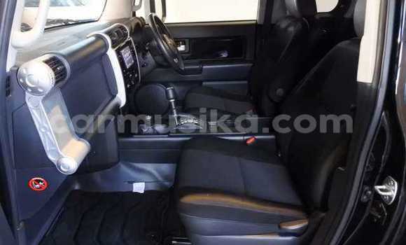 Acheter Occasion Voiture Toyota FJ Cruiser Noir à Beitbridge, Matabeleland South Acheter Occasion Voiture Toyota FJ Cruiser Noir à Beitbridge, Matabeleland South