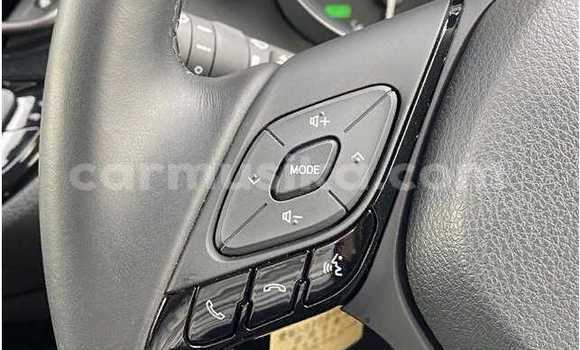 Acheter Occasion Voiture Toyota C-HR Bleu à Beitbridge, Matabeleland South Acheter Occasion Voiture Toyota C-HR Bleu à Beitbridge, Matabeleland South