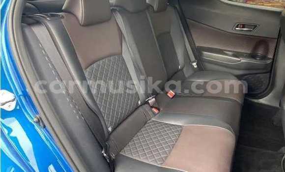 Acheter Occasion Voiture Toyota C-HR Bleu à Beitbridge, Matabeleland South Acheter Occasion Voiture Toyota C-HR Bleu à Beitbridge, Matabeleland South