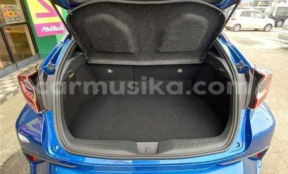 Acheter Occasion Voiture Toyota C-HR Bleu à Beitbridge, Matabeleland South Acheter Occasion Voiture Toyota C-HR Bleu à Beitbridge, Matabeleland South