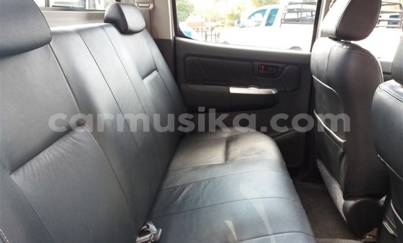 Acheter Occasion Voiture Toyota Hilux Blanc à Beitbridge, Matabeleland South Acheter Occasion Voiture Toyota Hilux Blanc à Beitbridge, Matabeleland South