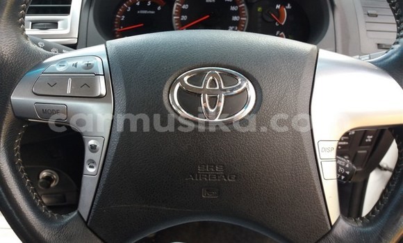 Acheter Occasion Voiture Toyota Hilux Blanc à Beitbridge, Matabeleland South Acheter Occasion Voiture Toyota Hilux Blanc à Beitbridge, Matabeleland South