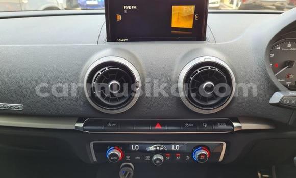 Acheter Occasion Voiture Audi RS3 Blanc à Beitbridge, Matabeleland South Acheter Occasion Voiture Audi RS3 Blanc à Beitbridge, Matabeleland South