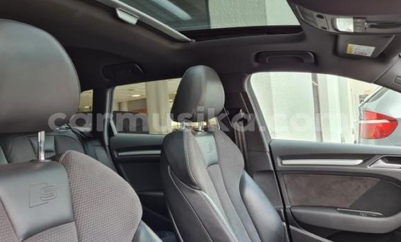 Acheter Occasion Voiture Audi RS3 Blanc à Beitbridge, Matabeleland South Acheter Occasion Voiture Audi RS3 Blanc à Beitbridge, Matabeleland South