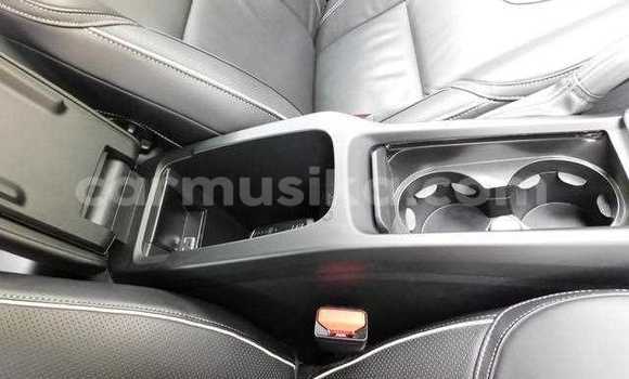 Acheter Occasion Voiture Volvo V40 Blanc à Beitbridge, Matabeleland South Acheter Occasion Voiture Volvo V40 Blanc à Beitbridge, Matabeleland South