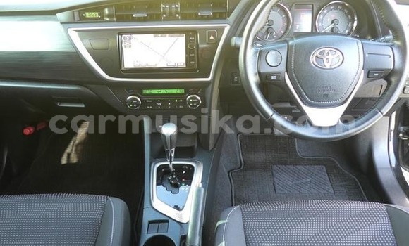 Nunua Ilio tumika Toyota Auris Nyeusi Gari ndani ya Beitbridge nchini Matabeleland Kusini Nunua Ilio tumika Toyota Auris Nyeusi Gari ndani ya Beitbridge nchini Matabeleland Kusini