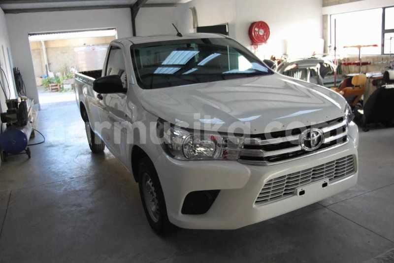 Big with watermark toyota hilux matabeleland south beitbridge 20361