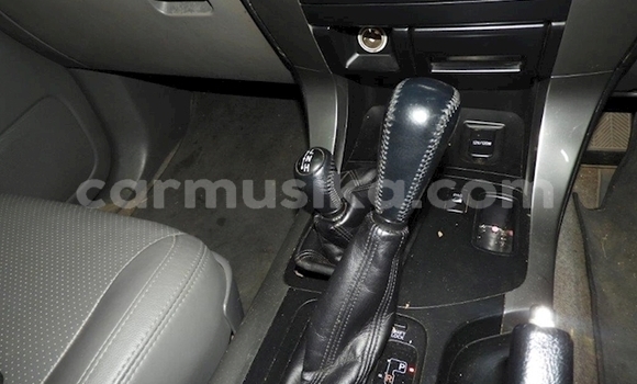 Acheter Occasion Voiture Toyota Land Cruiser Prado Blanc à Beitbridge, Matabeleland South Acheter Occasion Voiture Toyota Land Cruiser Prado Blanc à Beitbridge, Matabeleland South