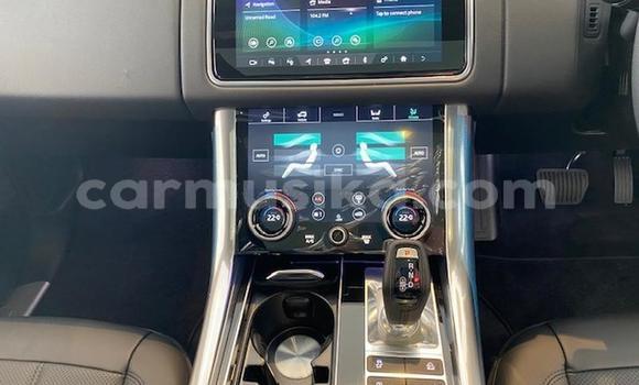 Buy Used Land Rover Range Rover Silver Car in Beitbridge in Matabeleland South Buy Used Land Rover Range Rover Silver Car in Beitbridge in Matabeleland South