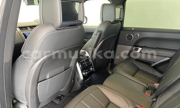 Buy Used Land Rover Range Rover Silver Car in Beitbridge in Matabeleland South Buy Used Land Rover Range Rover Silver Car in Beitbridge in Matabeleland South