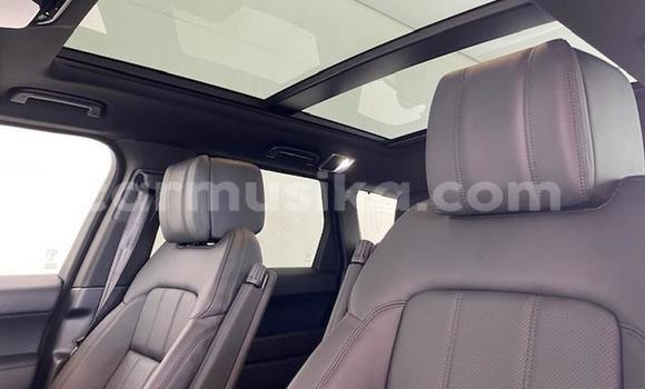 Buy Used Land Rover Range Rover Silver Car in Beitbridge in Matabeleland South Buy Used Land Rover Range Rover Silver Car in Beitbridge in Matabeleland South