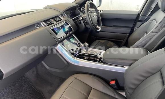 Buy Used Land Rover Range Rover Silver Car in Beitbridge in Matabeleland South Buy Used Land Rover Range Rover Silver Car in Beitbridge in Matabeleland South