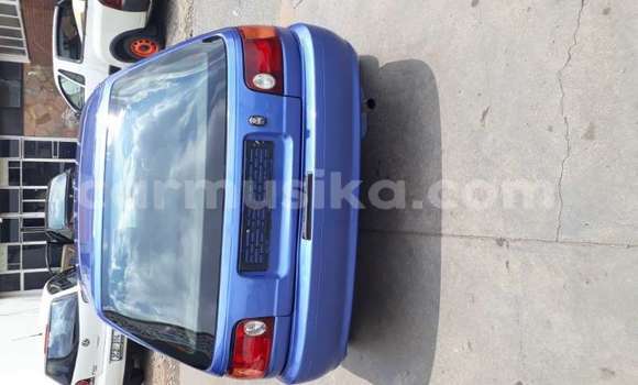 Nunua Ilio tumika Toyota Tacoma Bluu Gari ndani ya Beitbridge nchini Matabeleland Kusini Nunua Ilio tumika Toyota Tacoma Bluu Gari ndani ya Beitbridge nchini Matabeleland Kusini