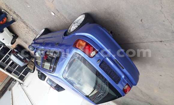 Nunua Ilio tumika Toyota Tacoma Bluu Gari ndani ya Beitbridge nchini Matabeleland Kusini Nunua Ilio tumika Toyota Tacoma Bluu Gari ndani ya Beitbridge nchini Matabeleland Kusini