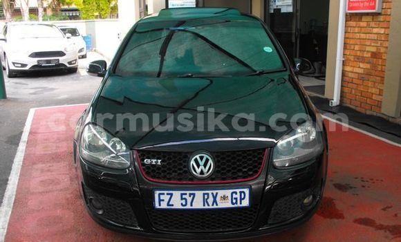 Nunua Ilio tumika Volkswagen Golf GTI Nyeusi Gari ndani ya Beitbridge nchini Matabeleland Kusini